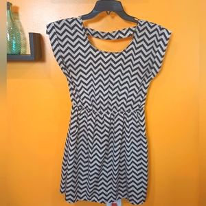 Pink Rose Cream and Black Zig Zag Striped Sleeveless Dress Size S